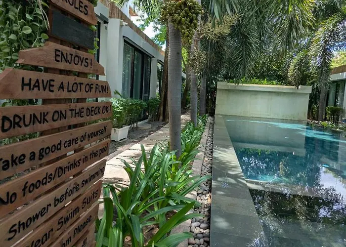 Nocleg ze śniadaniem Compact Unique Villa-three Bedroom- Angkor *