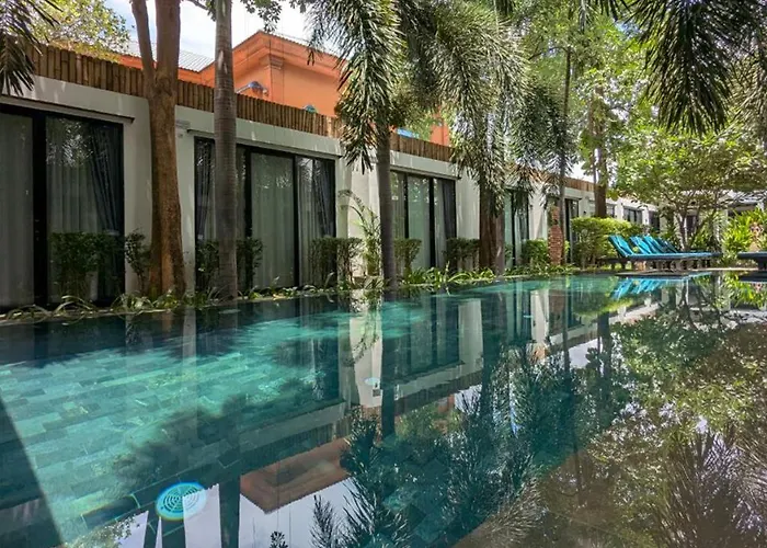 Nocleg ze śniadaniem Compact Unique Villa-three Bedroom- Angkor *