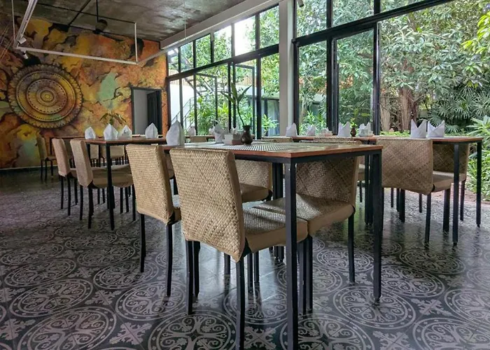 Compact Unique Villa-three Bedroom- Angkor *