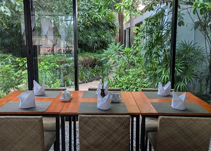 Nocleg ze śniadaniem Compact Unique Villa-three Bedroom- Angkor Siem Reap