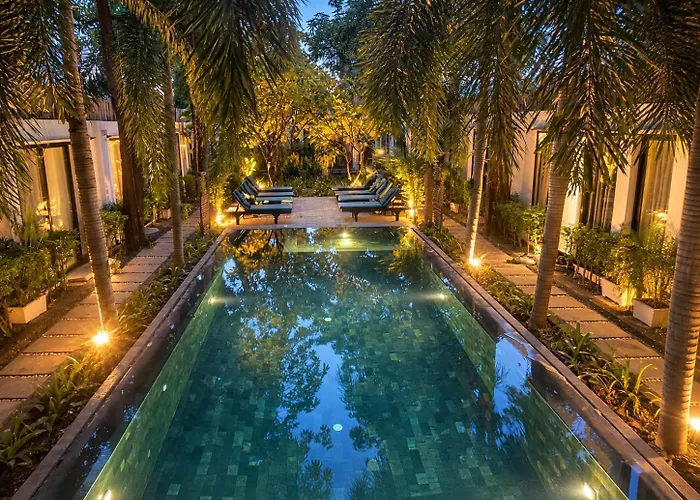 Nocleg ze śniadaniem Compact Unique Villa-three Bedroom- Angkor *