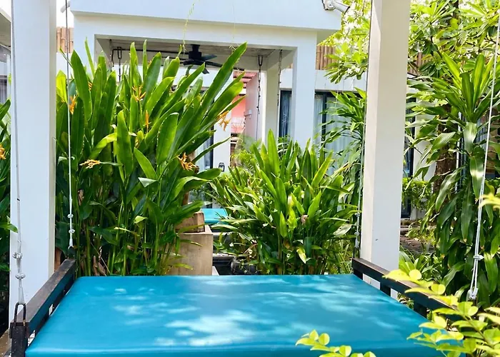 Compact Unique Villa-three Bedroom- Angkor Nocleg ze śniadaniem *