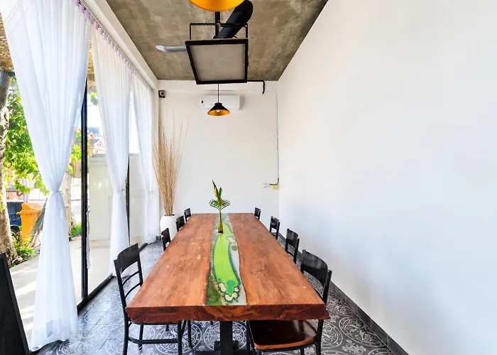 Nocleg ze śniadaniem Compact Unique Villa-three Bedroom- Angkor *